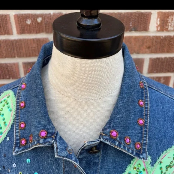 Berek Dimen Blue and Green Jean Jacket with Dinosaur Embellishments - Picture 5 of 13